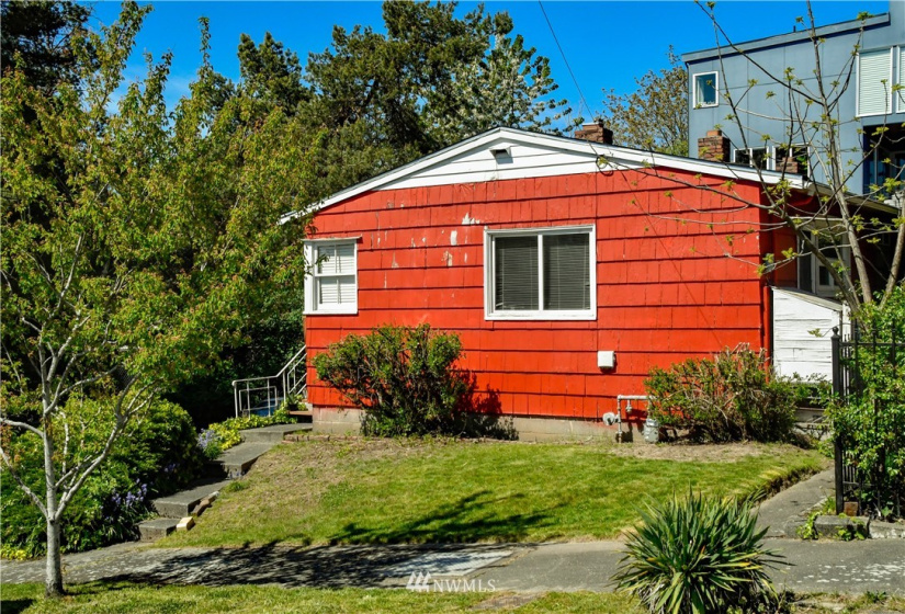 5102 Orchard, Seattle, Washington 98118, ,Residential,For Sale,Orchard,NWM1845942