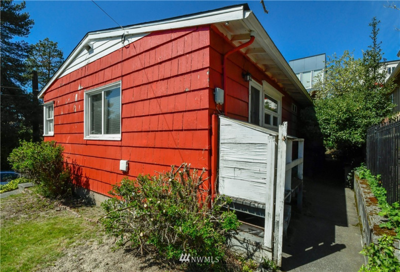 5102 Orchard, Seattle, Washington 98118, ,Residential,For Sale,Orchard,NWM1845942