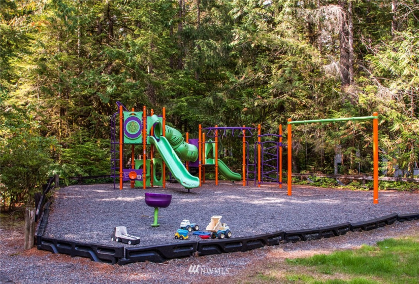 53 Wilderness, Deming, Washington 98244, 1 Bedroom Bedrooms, ,1 BathroomBathrooms,Manufactured In Park,For Sale,Wilderness,NWM1845067