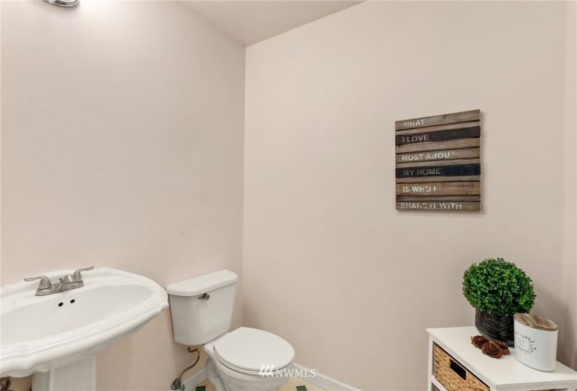 500 First, Toledo, Washington 98591, 3 Bedrooms Bedrooms, ,2 BathroomsBathrooms,Residential,For Sale,First,NWM1846221
