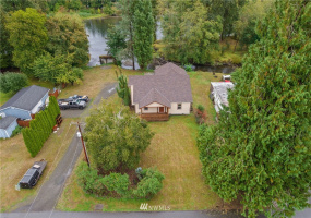 500 First, Toledo, Washington 98591, 3 Bedrooms Bedrooms, ,2 BathroomsBathrooms,Residential,For Sale,First,NWM1846221