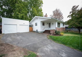 517 Holly, Walla Walla, Washington 99362, 4 Bedrooms Bedrooms, ,2 BathroomsBathrooms,Residential,For Sale,Holly,NWM1846372