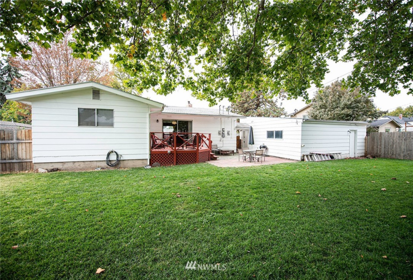 517 Holly, Walla Walla, Washington 99362, 4 Bedrooms Bedrooms, ,2 BathroomsBathrooms,Residential,For Sale,Holly,NWM1846372