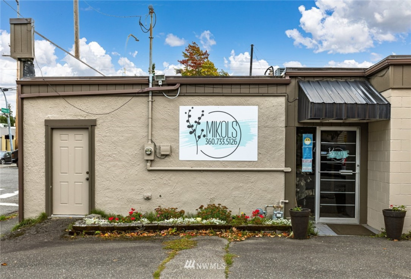 2833 Meridian, Bellingham, Washington 98225, ,Commercial Sale,For Sale,Meridian,NWM1846163