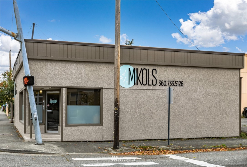 2833 Meridian, Bellingham, Washington 98225, ,Commercial Sale,For Sale,Meridian,NWM1846163