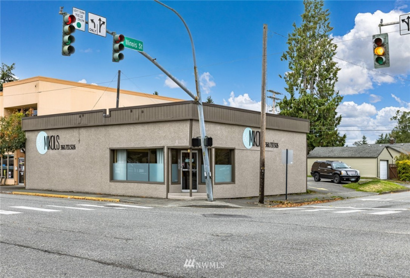 2833 Meridian, Bellingham, Washington 98225, ,Commercial Sale,For Sale,Meridian,NWM1846163