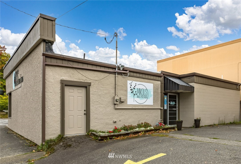 2833 Meridian, Bellingham, Washington 98225, ,Commercial Sale,For Sale,Meridian,NWM1846163