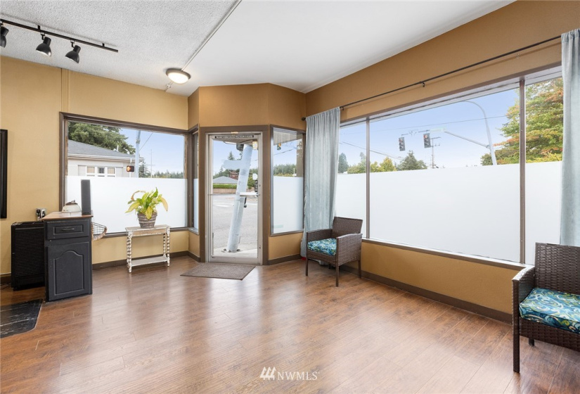 2833 Meridian, Bellingham, Washington 98225, ,Commercial Sale,For Sale,Meridian,NWM1846163