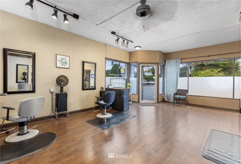 2833 Meridian, Bellingham, Washington 98225, ,Commercial Sale,For Sale,Meridian,NWM1846163