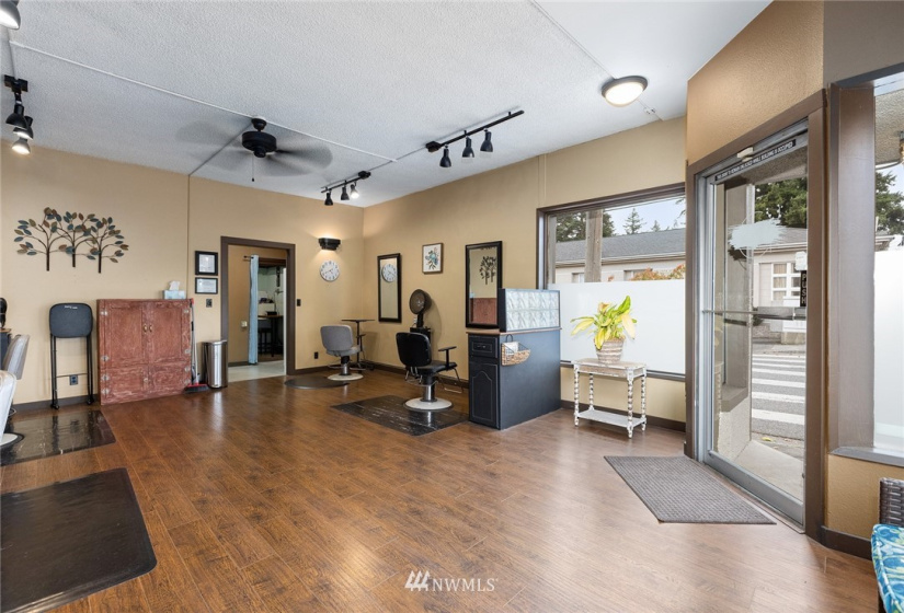 2833 Meridian, Bellingham, Washington 98225, ,Commercial Sale,For Sale,Meridian,NWM1846163