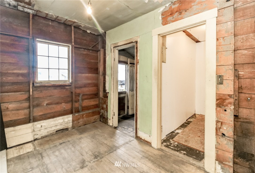 93 Bay, Port Orchard, Washington 98366, ,Commercial Sale,For Sale,Bay,NWM1846720