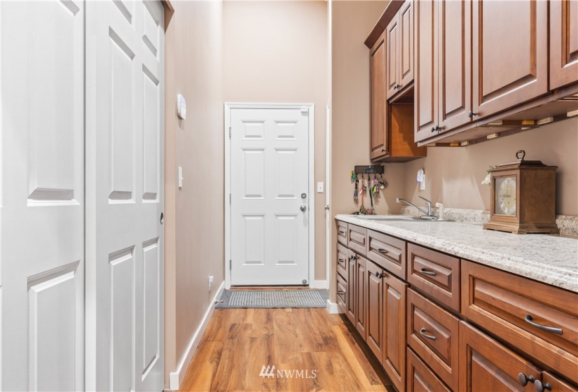 20515 63rd, Spanaway, Washington 98387, 6 Bedrooms Bedrooms, ,1 BathroomBathrooms,Residential,For Sale,63rd,NWM1846825