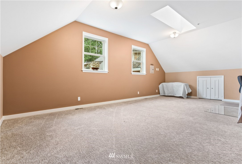 20515 63rd, Spanaway, Washington 98387, 6 Bedrooms Bedrooms, ,1 BathroomBathrooms,Residential,For Sale,63rd,NWM1846825