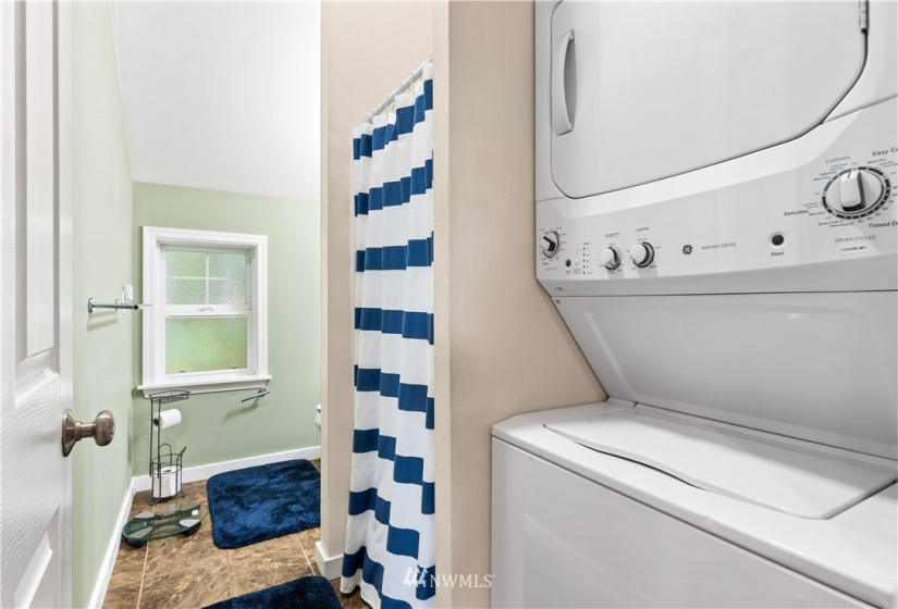 20515 63rd, Spanaway, Washington 98387, 6 Bedrooms Bedrooms, ,1 BathroomBathrooms,Residential,For Sale,63rd,NWM1846825