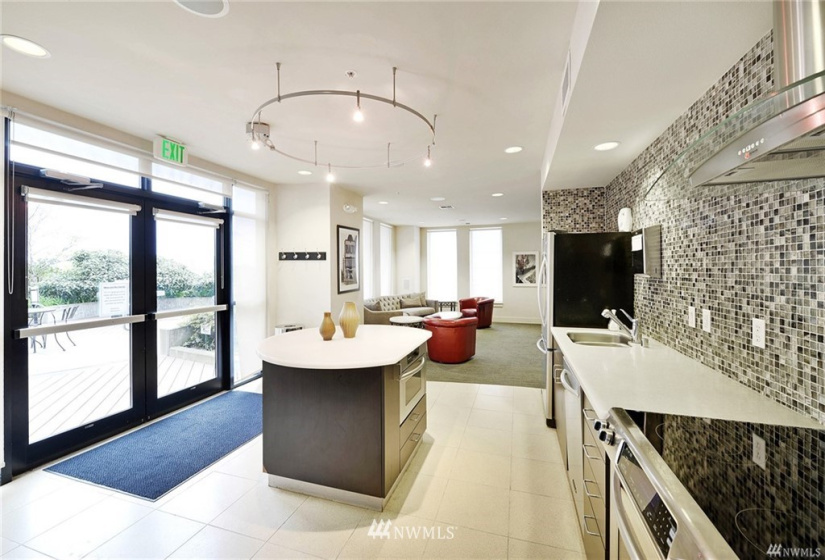 1501 Tacoma, Tacoma, Washington 98402, 1 Bedroom Bedrooms, ,1 BathroomBathrooms,Residential,For Sale,Reverie at Mercato,Tacoma,NWM1845510
