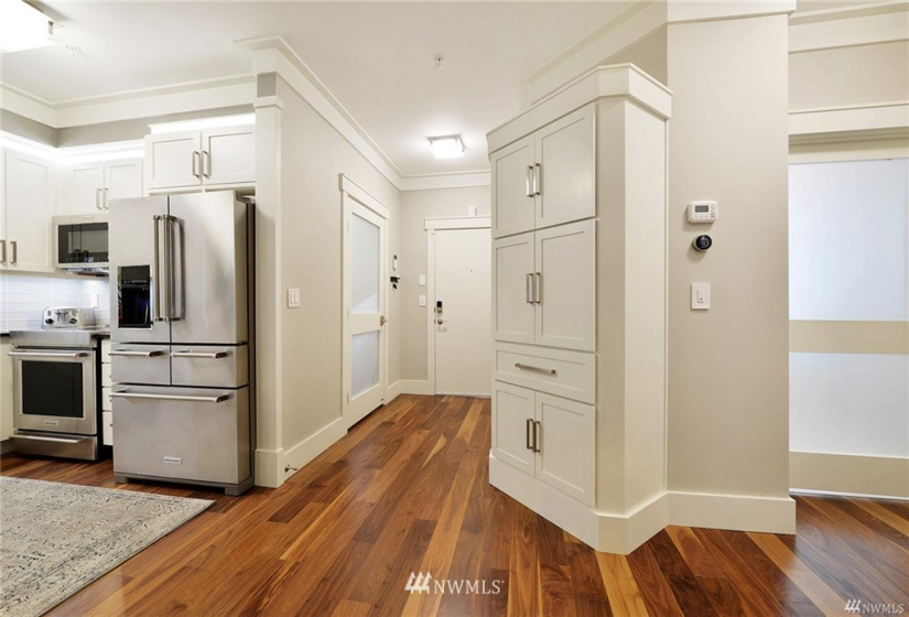 1501 Tacoma, Tacoma, Washington 98402, 1 Bedroom Bedrooms, ,1 BathroomBathrooms,Residential,For Sale,Reverie at Mercato,Tacoma,NWM1845510