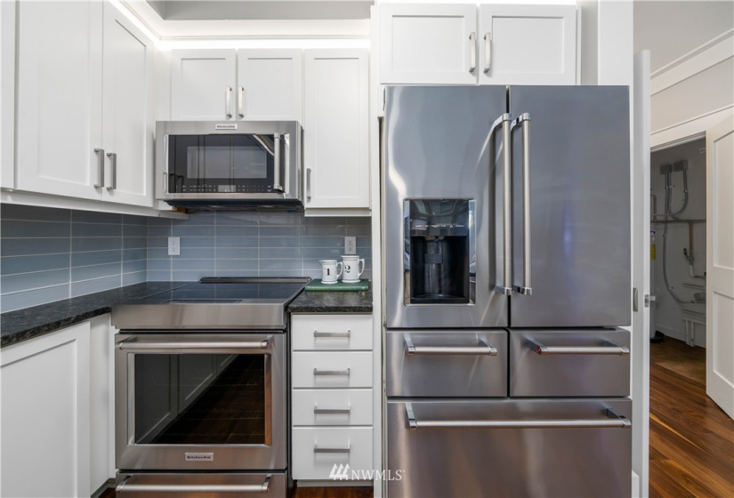 1501 Tacoma, Tacoma, Washington 98402, 1 Bedroom Bedrooms, ,1 BathroomBathrooms,Residential,For Sale,Reverie at Mercato,Tacoma,NWM1845510