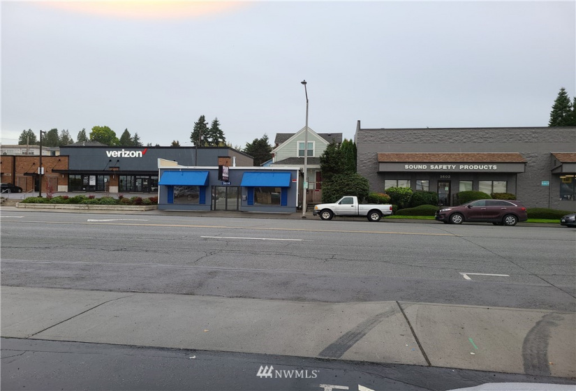 3614 Broadway, Everett, Washington 98201, ,Commercial Sale,For Sale,Broadway,NWM1841437