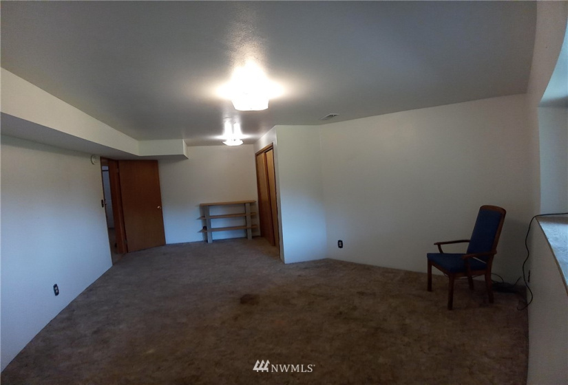 25505 US Highway 97, Pateros, Washington 98846, 5 Bedrooms Bedrooms, ,1 BathroomBathrooms,Residential,For Sale,US Highway 97,NWM1847052