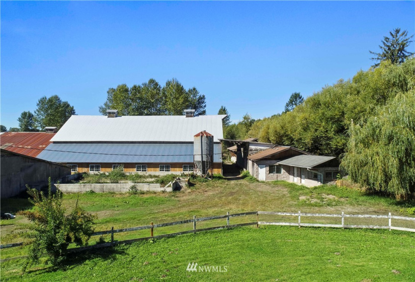 8519 Carnation-Duvall Road NE, Carnation, Washington 98014, 4 Bedrooms Bedrooms, ,1 BathroomBathrooms,Farm,For Sale,Carnation-Duvall Road NE,NWM1845399