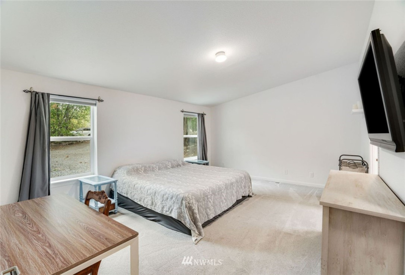 41705 109th, Eatonville, Washington 98328, 3 Bedrooms Bedrooms, ,2 BathroomsBathrooms,Manufactured In Park,For Sale,109th,NWM1845311
