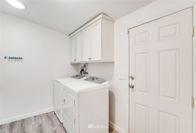 41705 109th, Eatonville, Washington 98328, 3 Bedrooms Bedrooms, ,2 BathroomsBathrooms,Manufactured In Park,For Sale,109th,NWM1845311