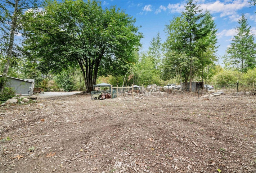 41705 109th, Eatonville, Washington 98328, 3 Bedrooms Bedrooms, ,2 BathroomsBathrooms,Manufactured In Park,For Sale,109th,NWM1845311