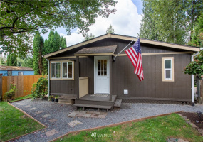 3702 234th, Granite Falls, Washington 98252, 3 Bedrooms Bedrooms, ,1 BathroomBathrooms,Manufactured In Park,For Sale,234th,NWM1845487