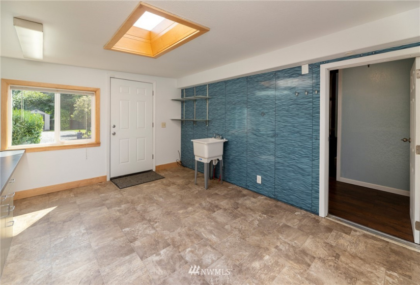 3702 234th, Granite Falls, Washington 98252, 3 Bedrooms Bedrooms, ,1 BathroomBathrooms,Manufactured In Park,For Sale,234th,NWM1845487