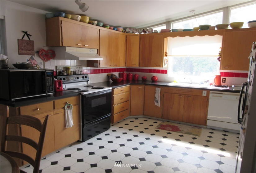 804 Clay Street, Dayton, Washington 99328, 2 Bedrooms Bedrooms, ,2 BathroomsBathrooms,Residential,For Sale,Hatfield,Clay Street,NWM1847259