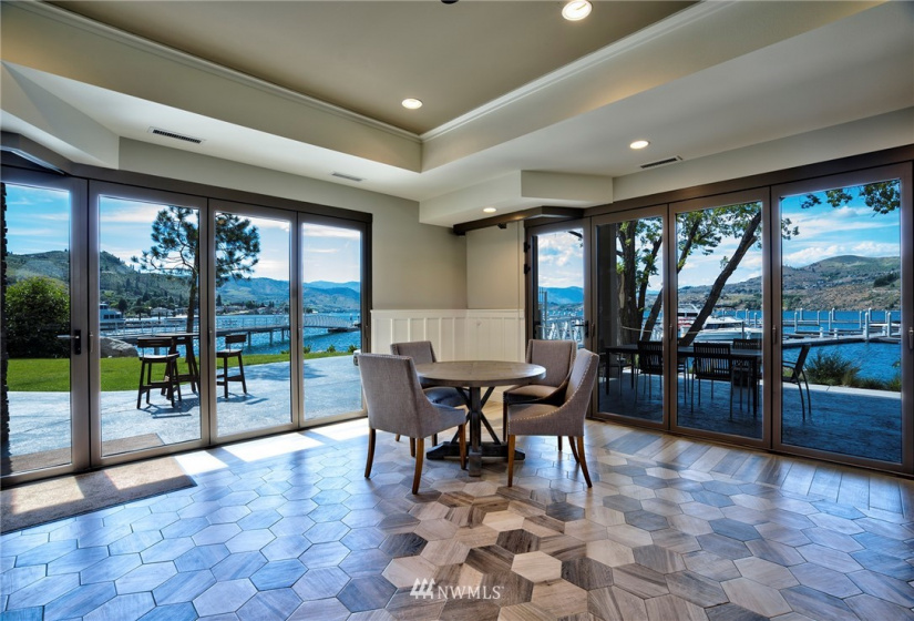 1350 Woodin, Chelan, Washington 98816, ,Residential,For Sale,Sunset Marina,Woodin,NWM1847556