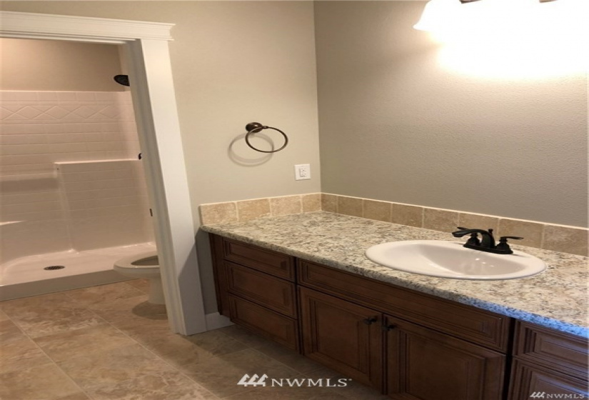 812 P, Quincy, Washington 98848, 4 Bedrooms Bedrooms, ,2 BathroomsBathrooms,Residential,For Sale,Palos Verdes Estates,P,NWM1847676