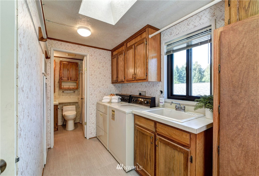 17225 119TH, Bothell, Washington 98011, 2 Bedrooms Bedrooms, ,1 BathroomBathrooms,Residential,For Sale,WOODCREST ESTATES,119TH,NWM1848004