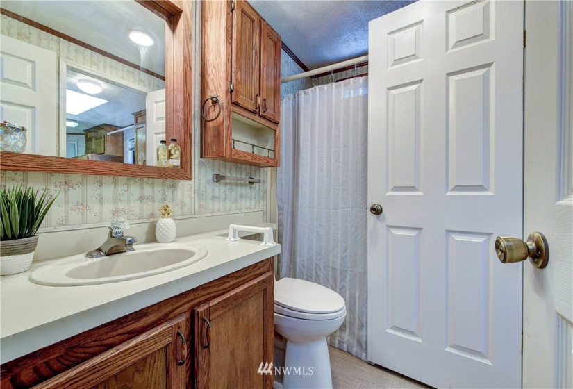 17225 119TH, Bothell, Washington 98011, 2 Bedrooms Bedrooms, ,1 BathroomBathrooms,Residential,For Sale,WOODCREST ESTATES,119TH,NWM1848004