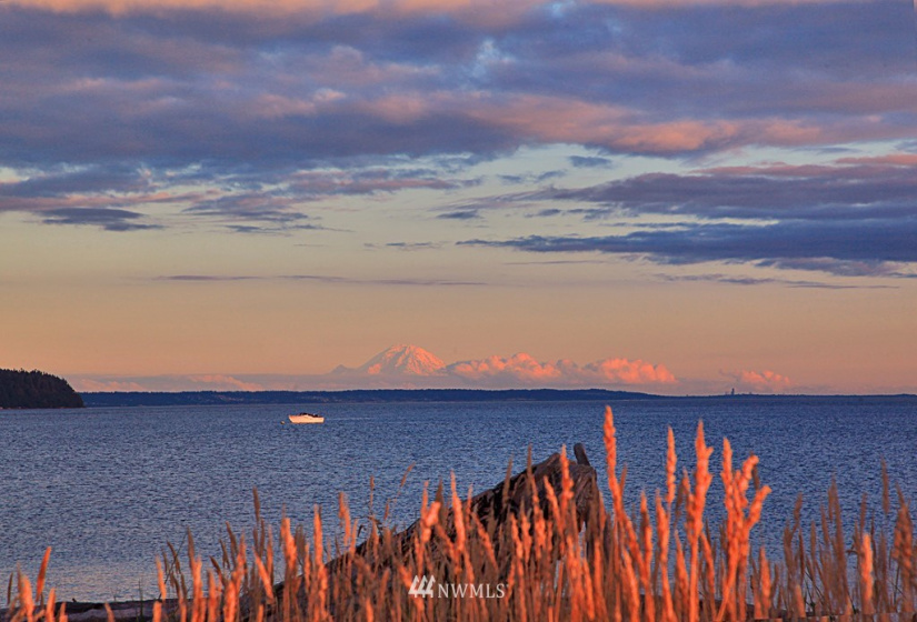 0 0 Sunlight Beach, Clinton, Washington 98236, ,Land,For Sale,Sunlight Beach,NWM1845481