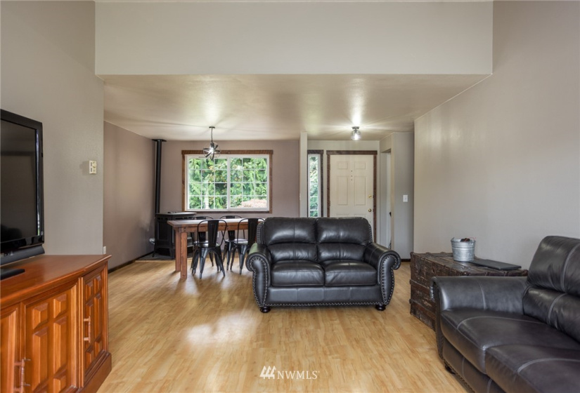 20705 Prairie Road, Sedro Woolley, Washington 98284, 4 Bedrooms Bedrooms, ,2 BathroomsBathrooms,Residential,For Sale,Prairie Road,NWM1848098
