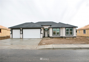 814 Q, Quincy, Washington 98848, 3 Bedrooms Bedrooms, ,2 BathroomsBathrooms,Residential,For Sale,Palos Verdes Estates,Q,NWM1848151