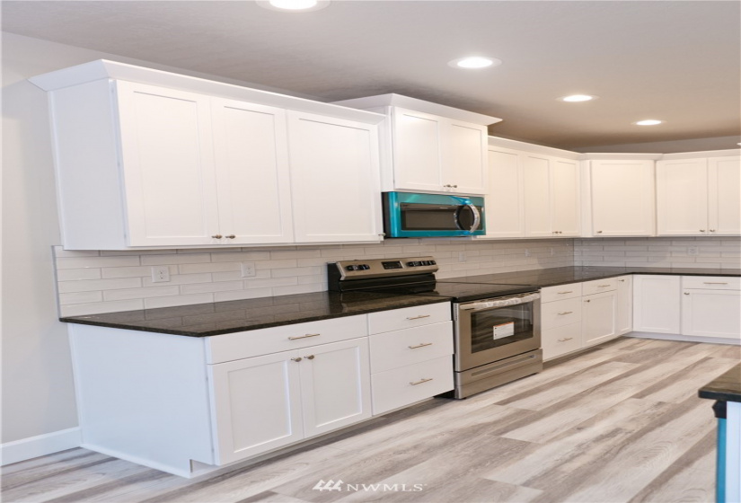 814 Q, Quincy, Washington 98848, 3 Bedrooms Bedrooms, ,2 BathroomsBathrooms,Residential,For Sale,Palos Verdes Estates,Q,NWM1848151