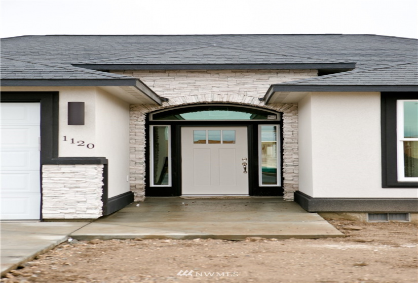 814 Q, Quincy, Washington 98848, 3 Bedrooms Bedrooms, ,2 BathroomsBathrooms,Residential,For Sale,Palos Verdes Estates,Q,NWM1848151