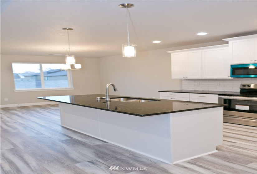 814 Q, Quincy, Washington 98848, 3 Bedrooms Bedrooms, ,2 BathroomsBathrooms,Residential,For Sale,Palos Verdes Estates,Q,NWM1848151