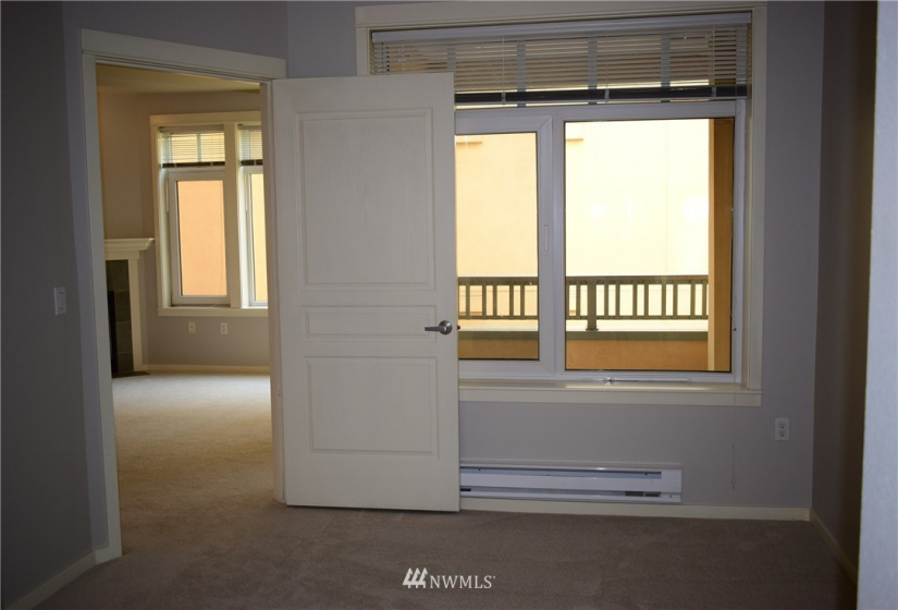 109 2nd, Kirkland, Washington 98033, 1 Bedroom Bedrooms, ,1 BathroomBathrooms,Residential Lease,For Rent,Portsmith,2nd,NWM1848174