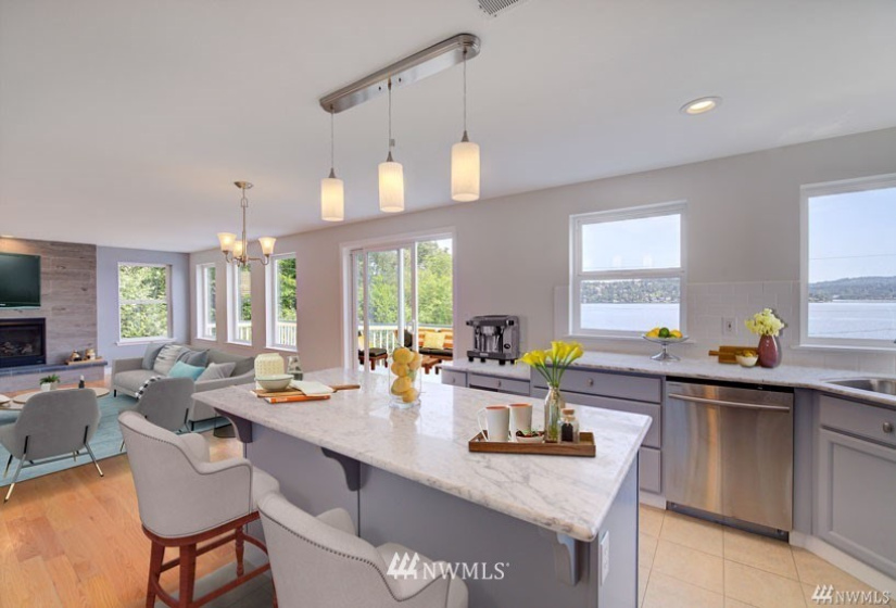 9837 Rainier, Seattle, Washington 98118, 3 Bedrooms Bedrooms, ,2 BathroomsBathrooms,Residential Lease,For Rent,Rainier,NWM1848123