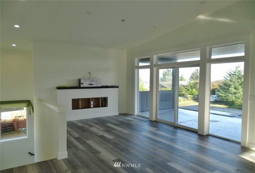 733 Bay, Ocean Shores, Washington 98569, 2 Bedrooms Bedrooms, ,1 BathroomBathrooms,Residential,For Sale,21-6-13,Bay,NWM1848259