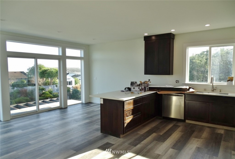 733 Bay, Ocean Shores, Washington 98569, 2 Bedrooms Bedrooms, ,1 BathroomBathrooms,Residential,For Sale,21-6-13,Bay,NWM1848259