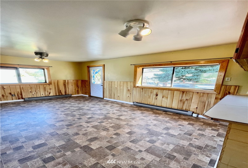 57 Boulder Creek, Curlew, Washington 99118, 4 Bedrooms Bedrooms, ,1 BathroomBathrooms,Residential,For Sale,Curlew Townsite,Boulder Creek,NWM1848341