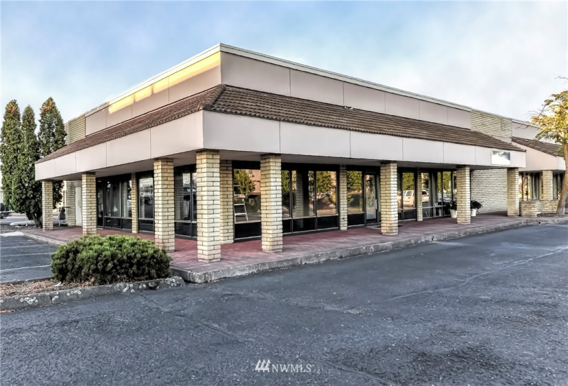 2316 Eastgate Street, Walla Walla, Washington 99362, ,Commercial Sale,For Sale,Eastgate Street,NWM1845577
