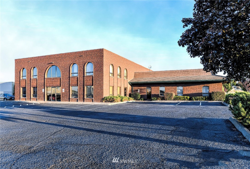 2316 Eastgate Street, Walla Walla, Washington 99362, ,Commercial Sale,For Sale,Eastgate Street,NWM1845577