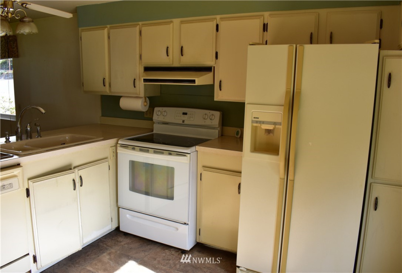 24094 N. West View Rd, Mount Vernon, Washington 98274, 2 Bedrooms Bedrooms, ,1 BathroomBathrooms,Residential,For Sale,Town of Montborne,N. West View Rd,NWM1848508