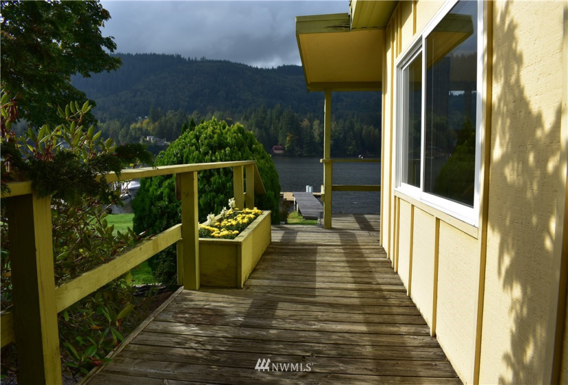 24094 N. West View Rd, Mount Vernon, Washington 98274, 2 Bedrooms Bedrooms, ,1 BathroomBathrooms,Residential,For Sale,Town of Montborne,N. West View Rd,NWM1848508