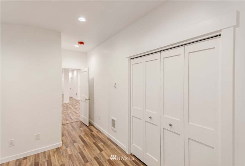 8279 Golden Valley, Maple Falls, Washington 98266, 3 Bedrooms Bedrooms, ,1 BathroomBathrooms,Manufactured In Park,For Sale,Golden Valley,NWM1849356